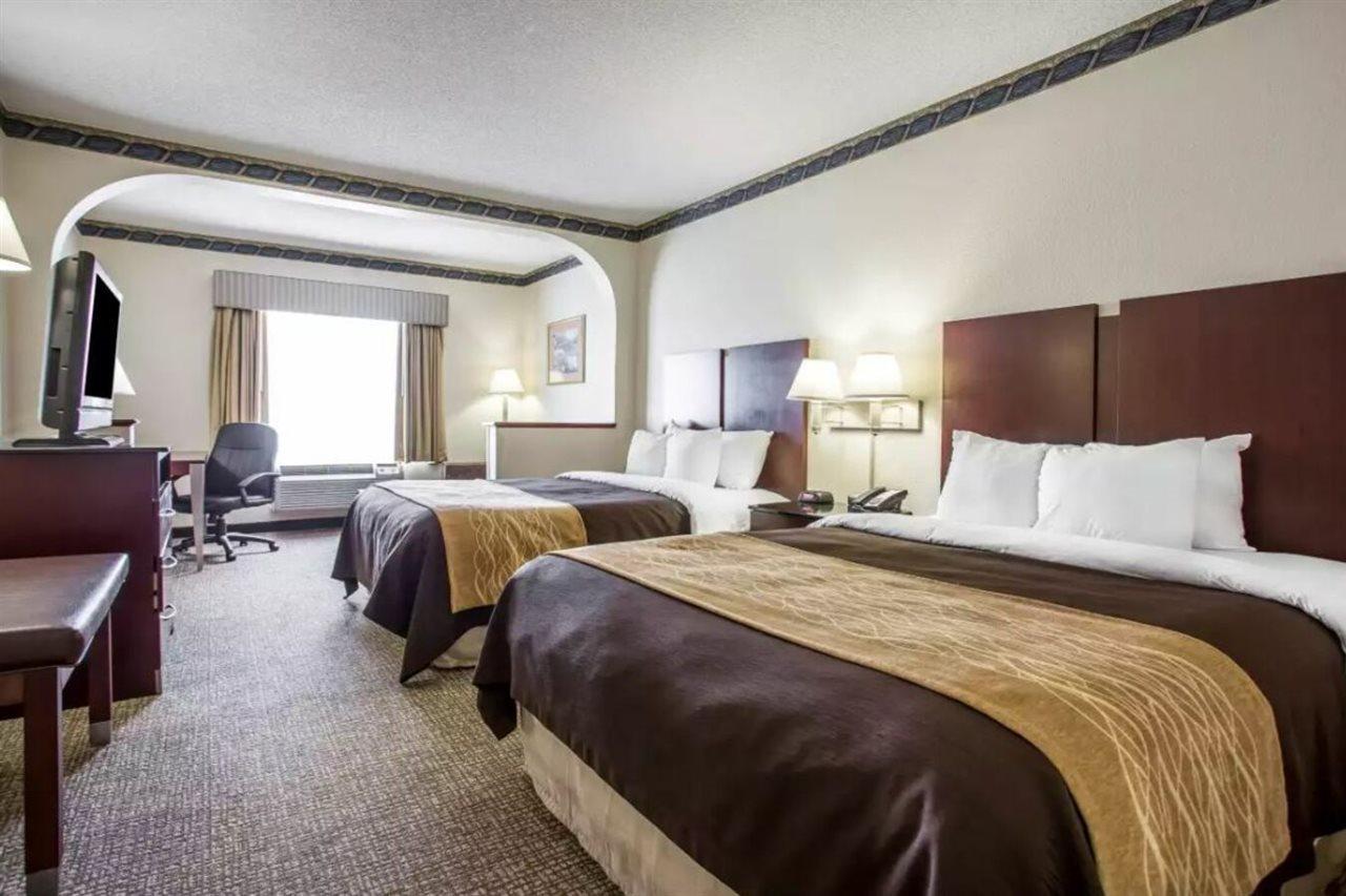 Comfort Inn & Suites Ftjackson Maingate Columbia Exterior foto
